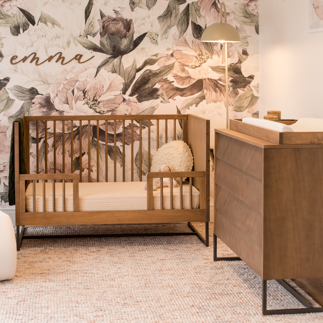 Noah Nursery Set in Walnut