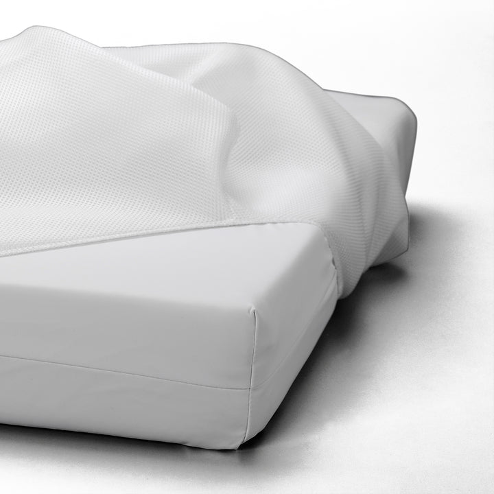 Little Dreamer Breathe-Thru Crib Mattress Cover