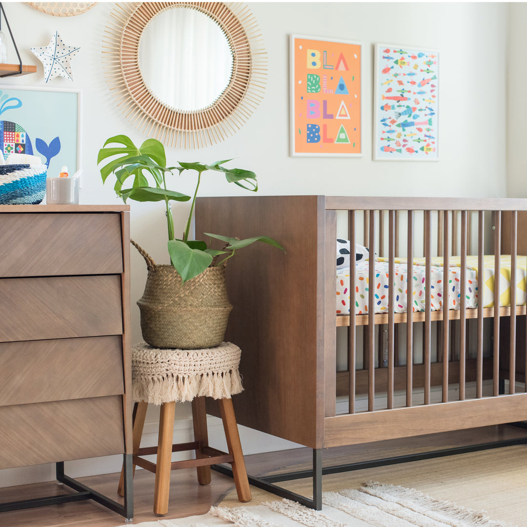 Noah Nursery Set in Walnut