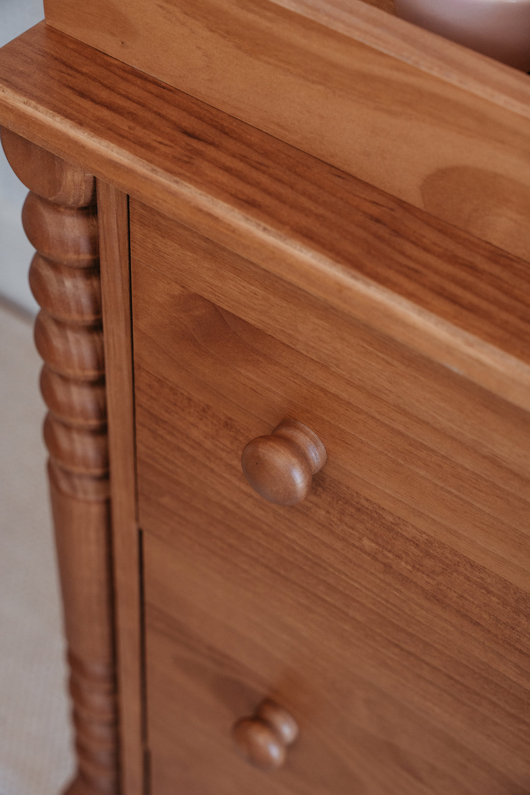 Selene 6 Drawer Dresser in Hazelnut