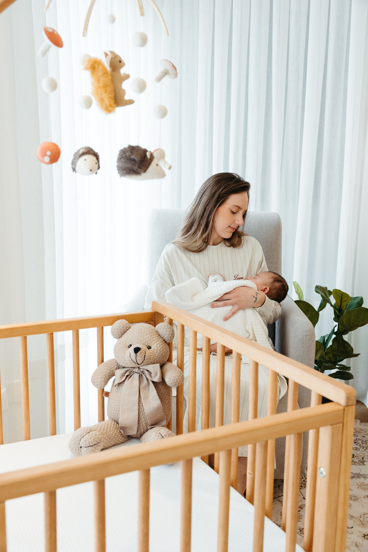 Cali Solid Wood 4-in-1 Convertible Crib – Hazelnut