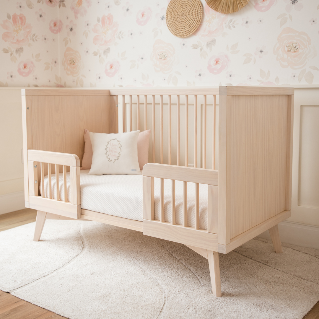 Retro Crib and Conversion Kit Nursery Set in Natural Washed