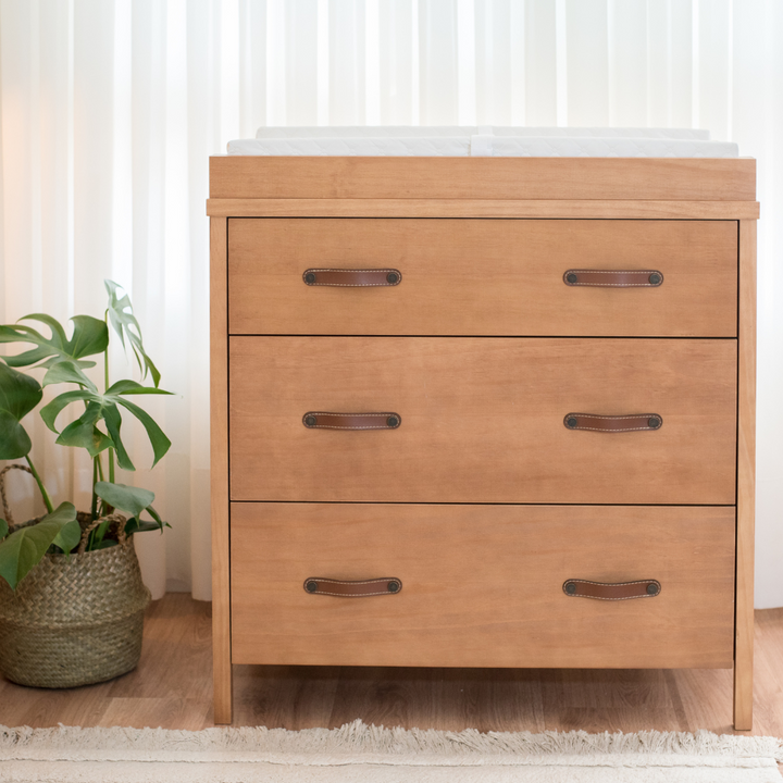 Cali 3 Drawer Dresser in Hazelnut