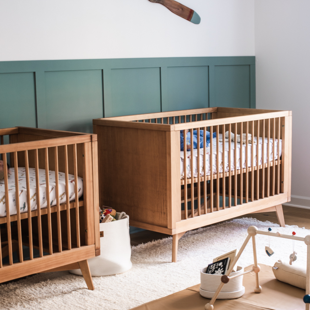 Retro Convertible Crib in Hazelnut