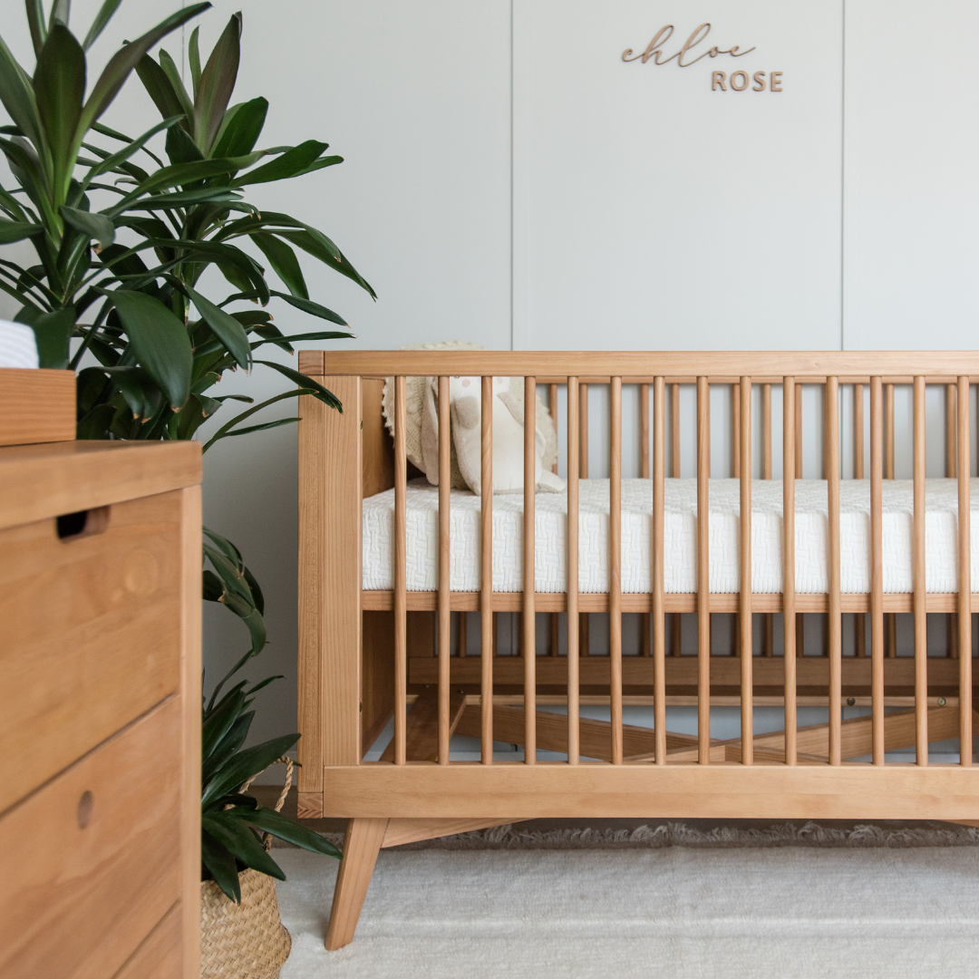 Retro Crib, Dresser and Changing Tray Nursery Set in Hazelnut