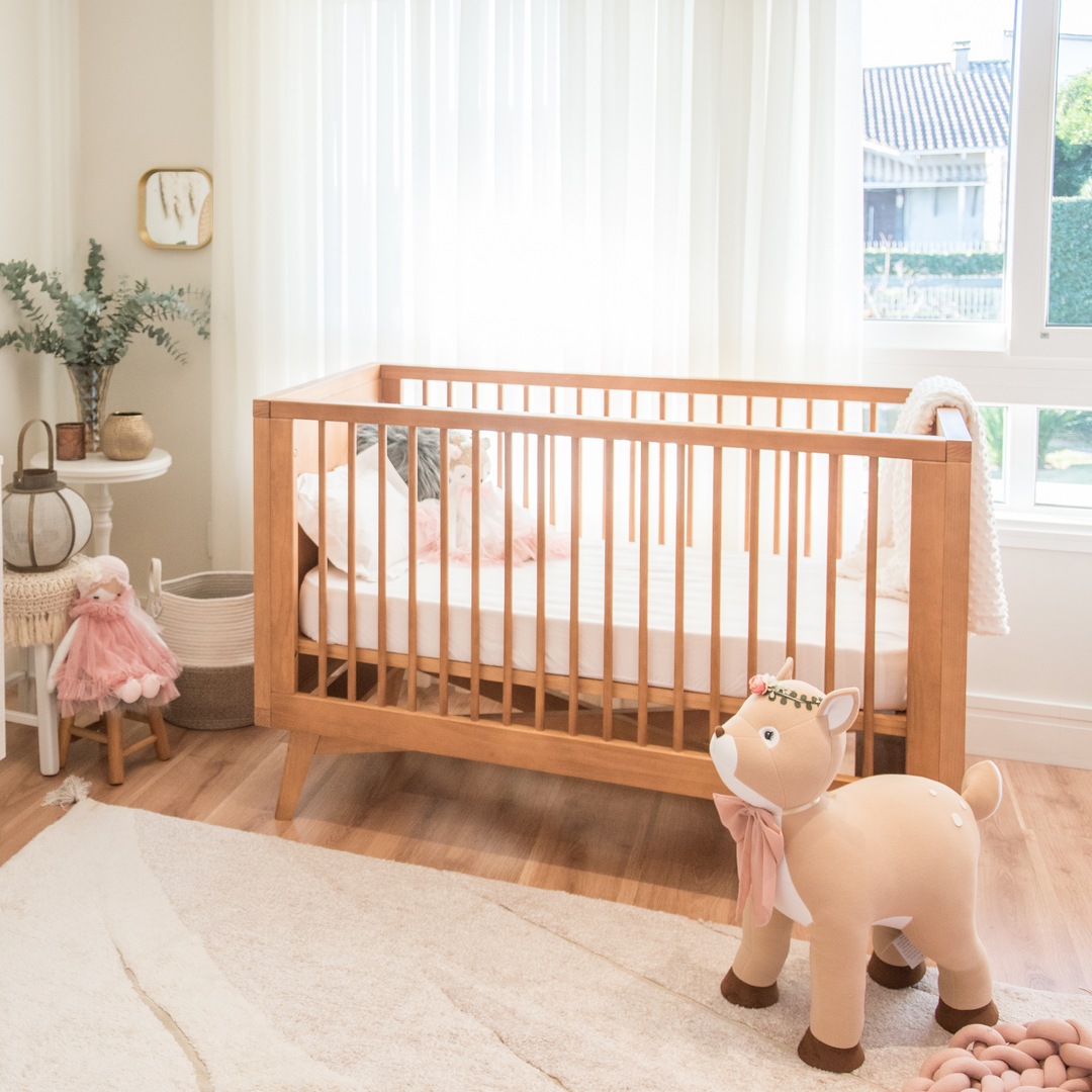 Cloak Retro 3 in 1 Convertible Crib Color Hazelnut